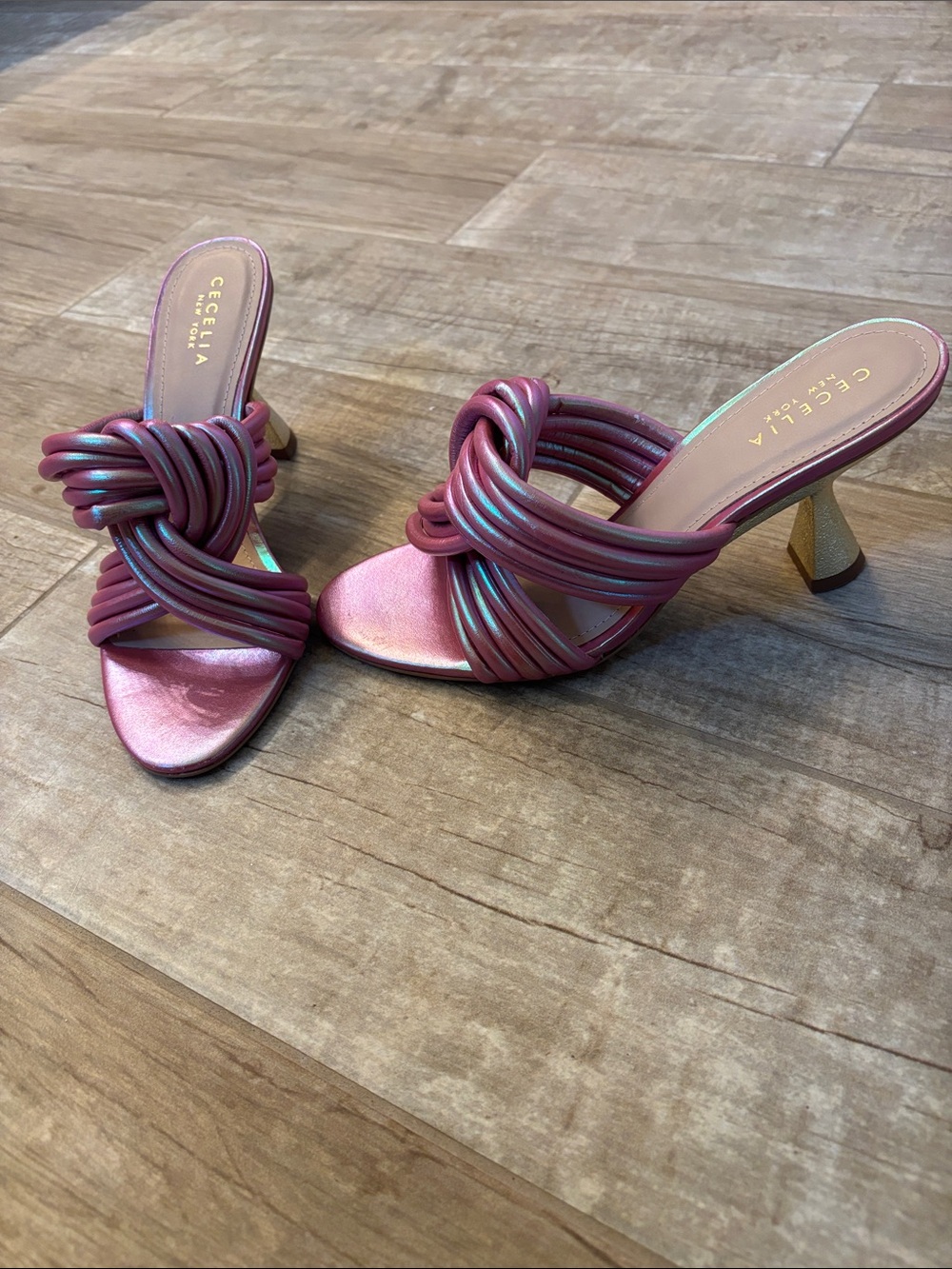 CECELIA NEW YORK Metallic Pink Knotted Slide Mules with Gold Heel- NWOT